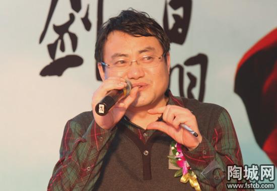 景德镇陶瓷学院院长办公室张纯教授