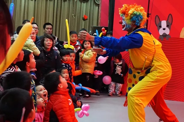 这是我参加过最欢乐的年会！